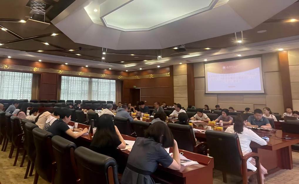 C29AAFA1EAE9C54C6D030401E9E3A3E1